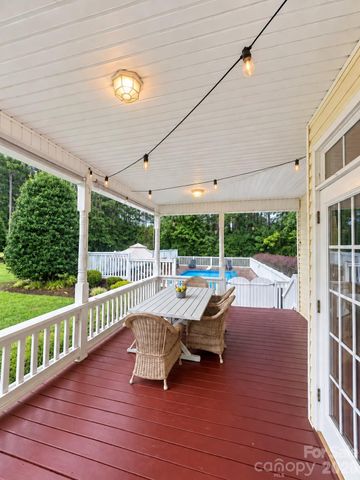 201 Harbor Ridge Drive, Connelly Springs, NC 28612