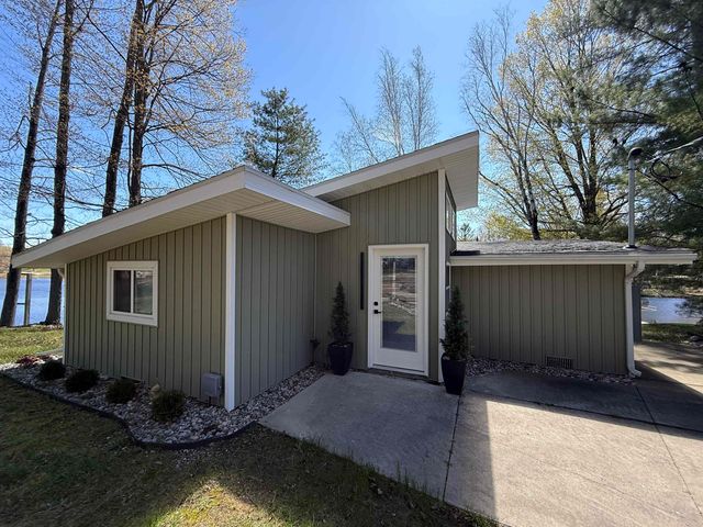 1958 Peters Road, Alger, MI 48610