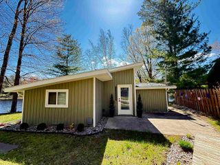 1958 Peters Road, Alger, MI 48610