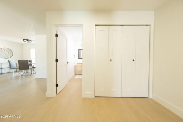 15215 N 7TH Place, Phoenix, AZ 85022