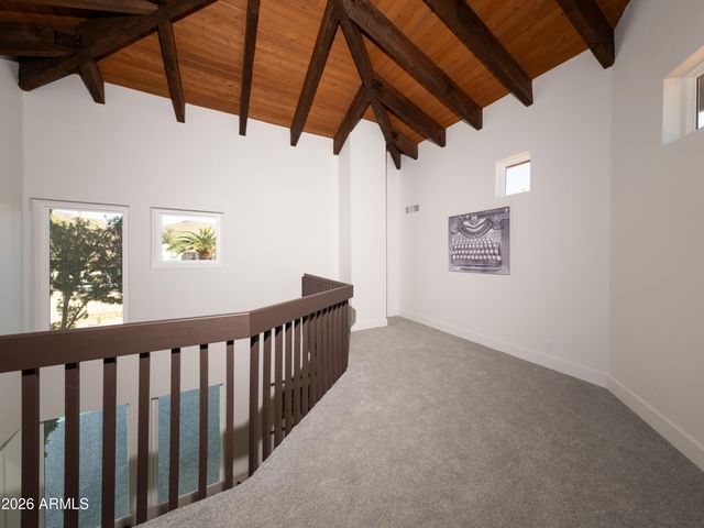 15215 N 7TH Place, Phoenix, AZ 85022