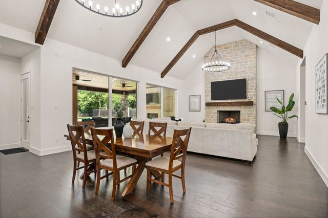 160 S Woodland Trail, Double Oak, TX 75077