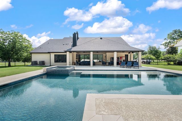 160 S Woodland Trail, Double Oak, TX 75077