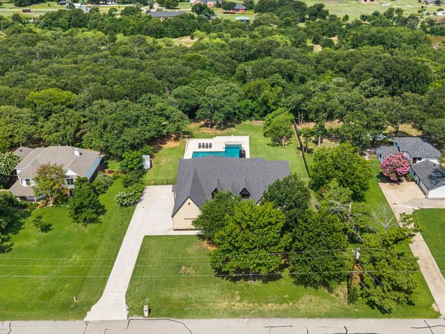 160 S Woodland Trail, Double Oak, TX 75077