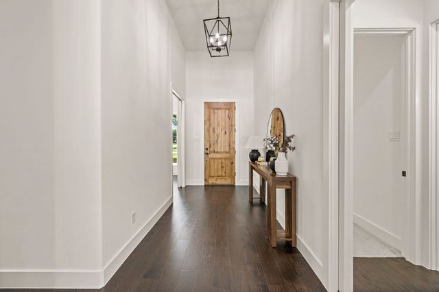 160 S Woodland Trail, Double Oak, TX 75077