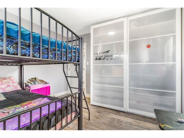 884 Vaughn St, Aurora, CO 80011