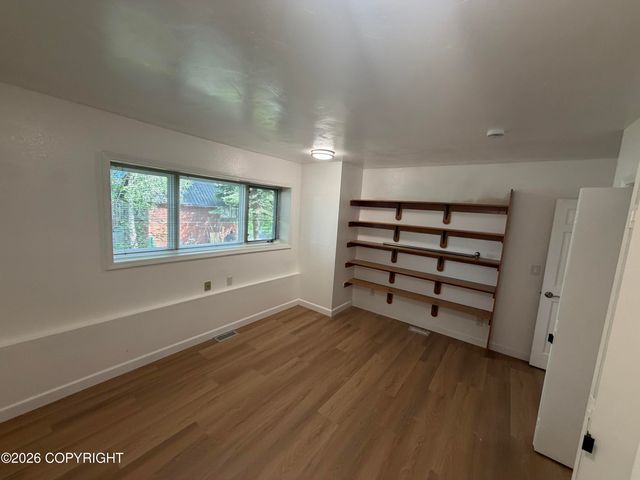 425 E 16th Avenue, Anchorage, AK 99501