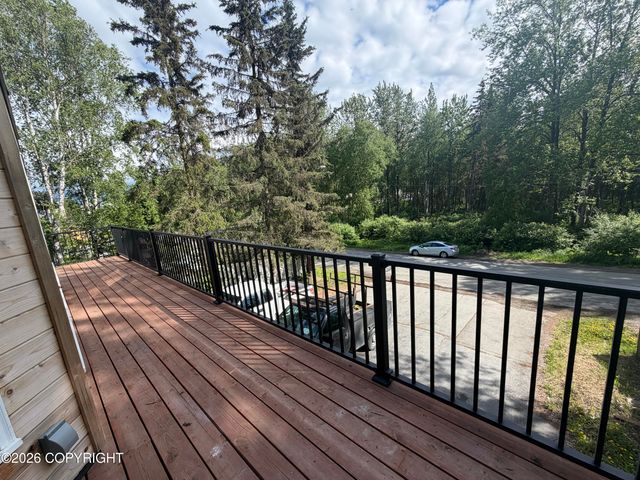 425 E 16th Avenue, Anchorage, AK 99501