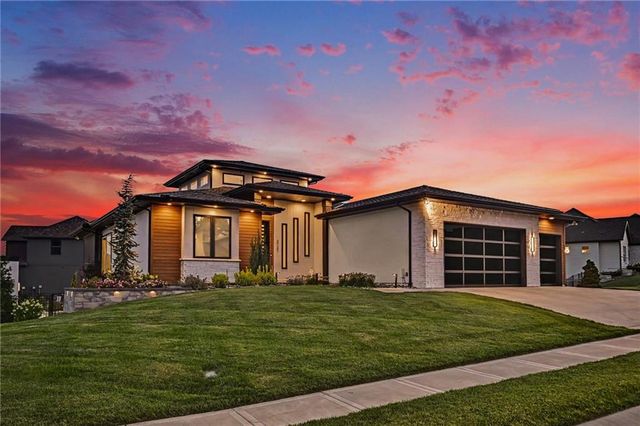 2131 NW Palisades Drive, Riverside, MO 64150