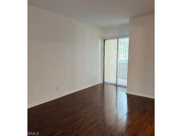 15344 Weddington Street 306, Sherman Oaks, CA 91411