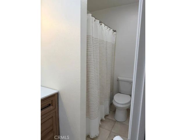 15344 Weddington Street 306, Sherman Oaks, CA 91411