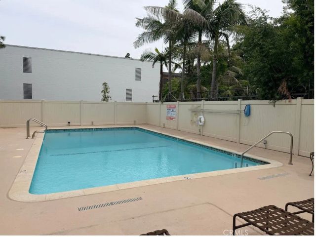 15344 Weddington Street 306, Sherman Oaks, CA 91411