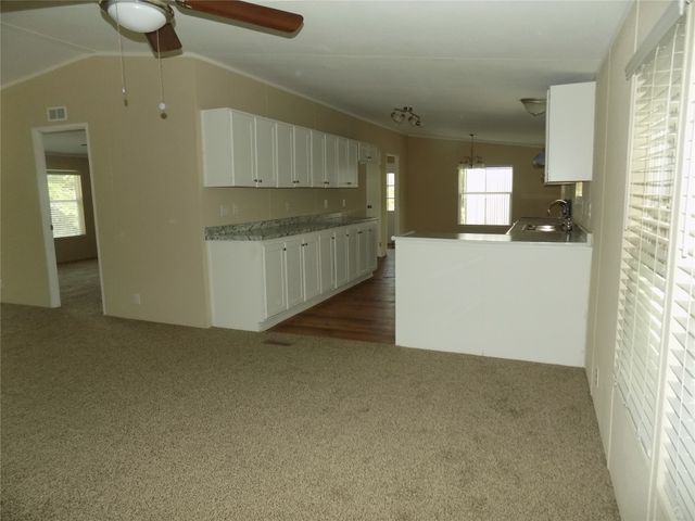 203 S Ridgeview Court, Azle, TX 76020