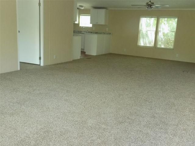 203 S Ridgeview Court, Azle, TX 76020