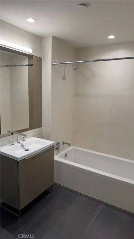 889 Francisco Street 1703, Los Angeles, CA 90017