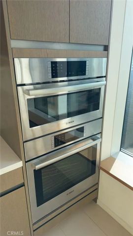 889 Francisco Street 1703, Los Angeles, CA 90017