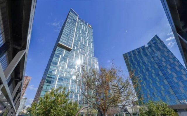 889 Francisco Street 1703, Los Angeles, CA 90017