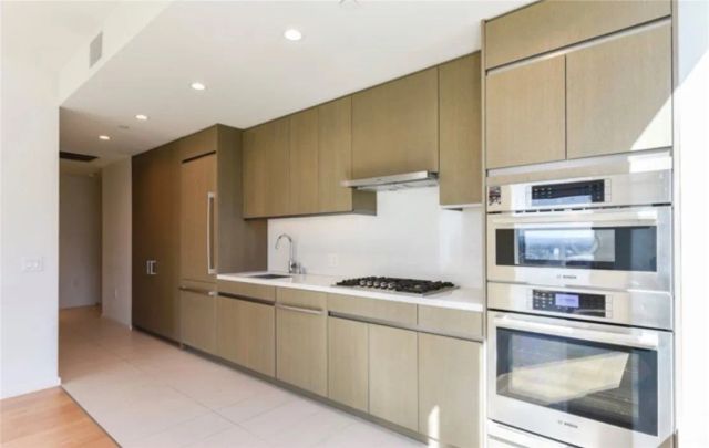 889 Francisco Street 1703, Los Angeles, CA 90017