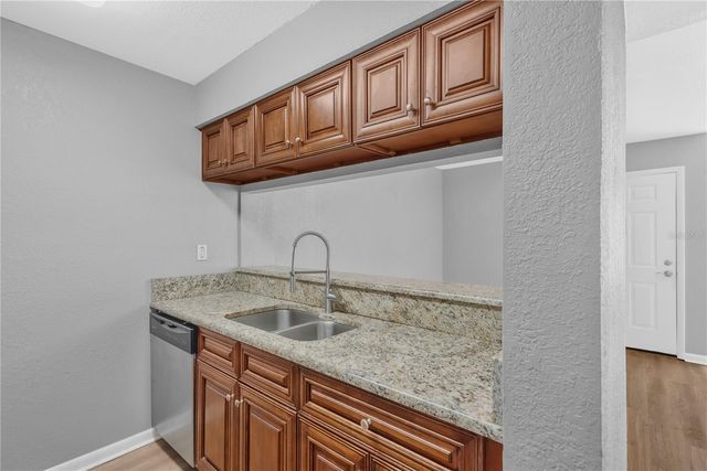 5440 S MACDILL AVE 3C, Tampa, FL 33611