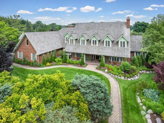 1441 Kathryn Lane, Lake Forest, IL 60045