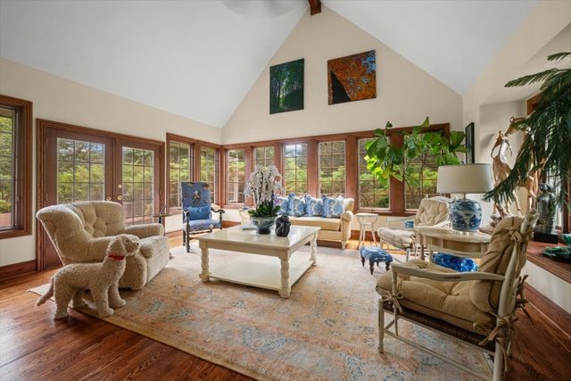 1441 Kathryn Lane, Lake Forest, IL 60045