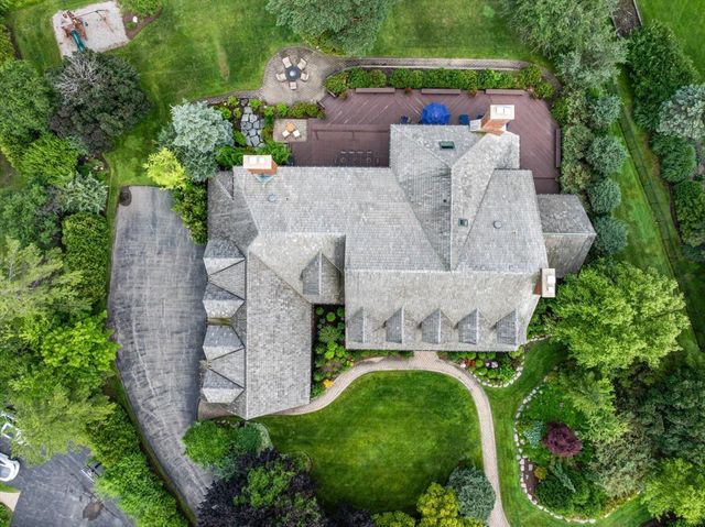 1441 Kathryn Lane, Lake Forest, IL 60045