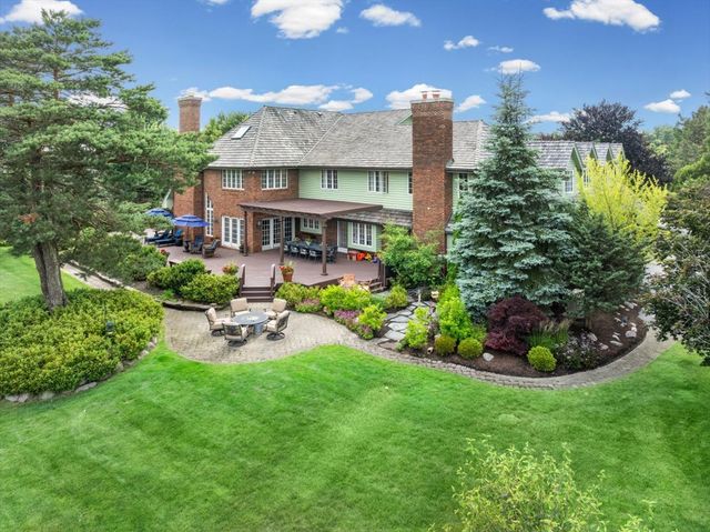 1441 Kathryn Lane, Lake Forest, IL 60045