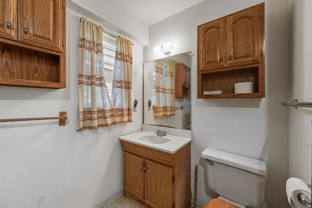 14 Walker Trail, Huntsville, TX 77320