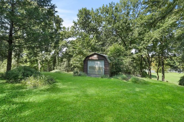 14 Walker Trail, Huntsville, TX 77320