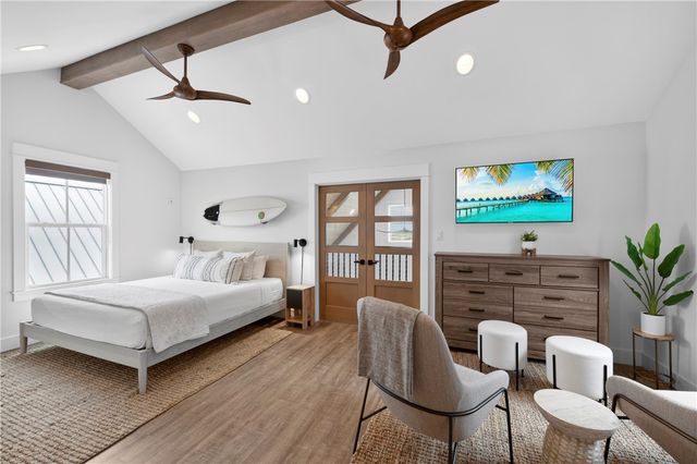 180 Sunset Ave, Port Aransas, TX 78373