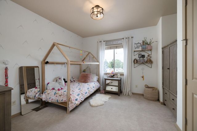 61148 Hilmer Creek Drive, Bend, OR 97702