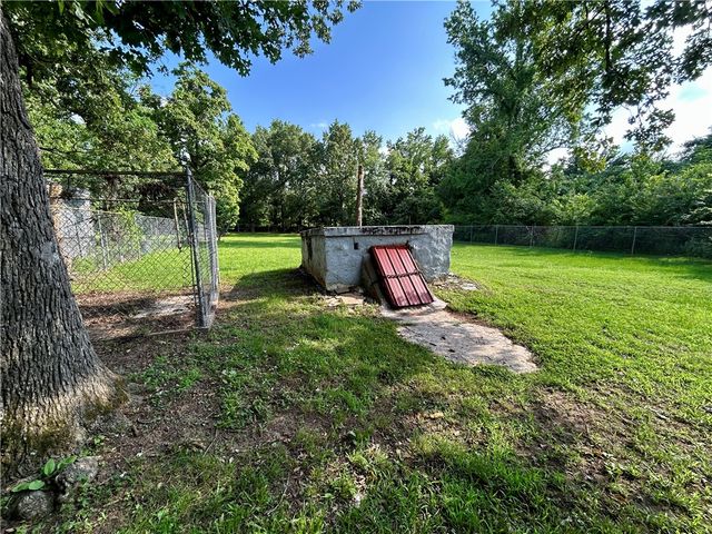 1368 Main Street, Clarksville, AR 72830