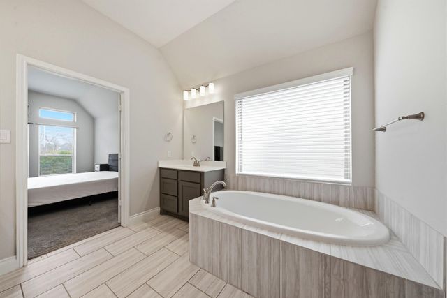 2326 Calm Channel Court, Missouri City, TX 77459