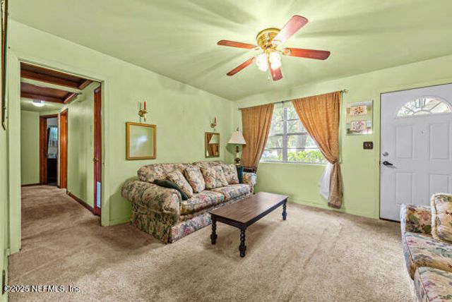 7427 RENTZ Court, Jacksonville, FL 32211
