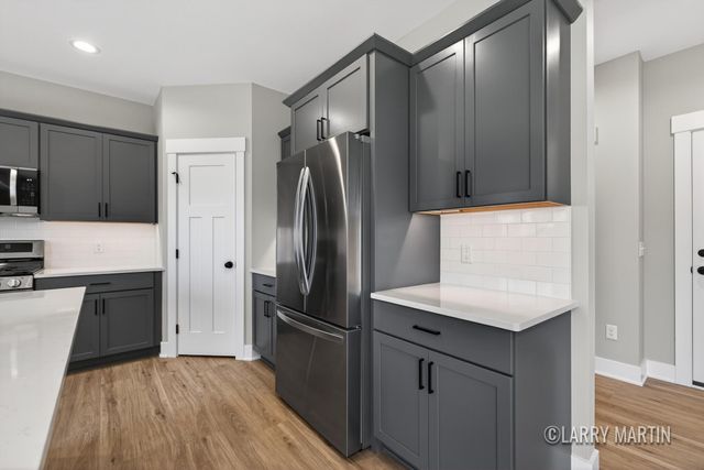 1845 Stratford Lane Nw, City Of Walker, MI 49534