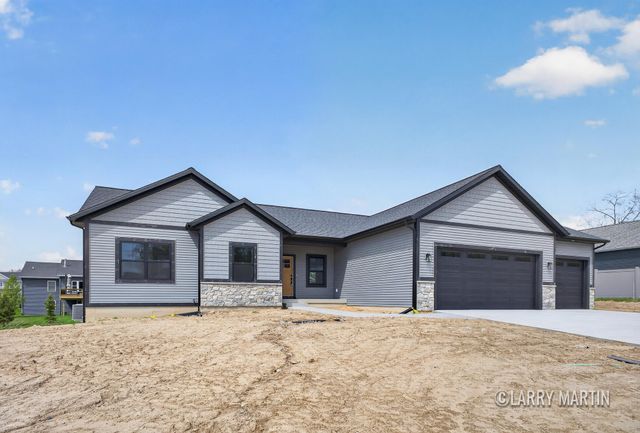 1845 Stratford Lane Nw, City Of Walker, MI 49534