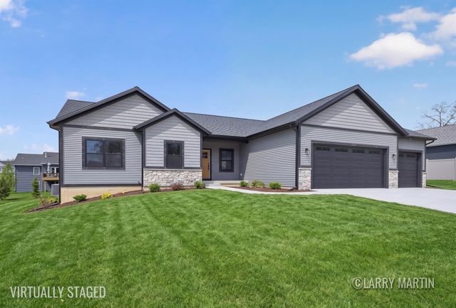 1845 Stratford Lane Nw, City Of Walker, MI 49534