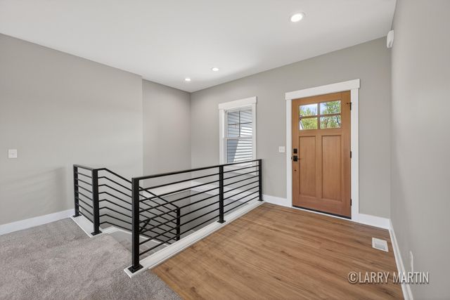 1845 Stratford Lane Nw, City Of Walker, MI 49534