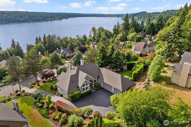 1642 204th Avenue NE, Sammamish, WA 98074