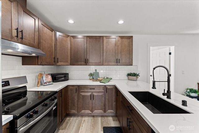 429 Chestnut Street, Shelton, WA 98584