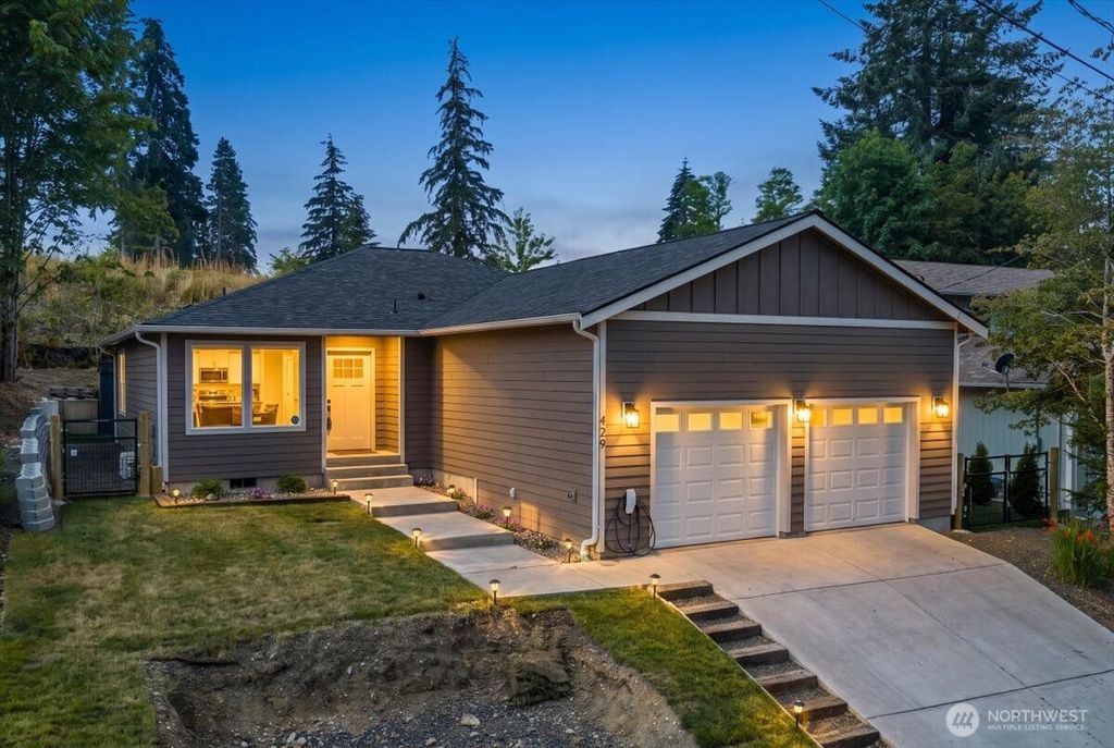429 Chestnut Street, Shelton, WA 98584