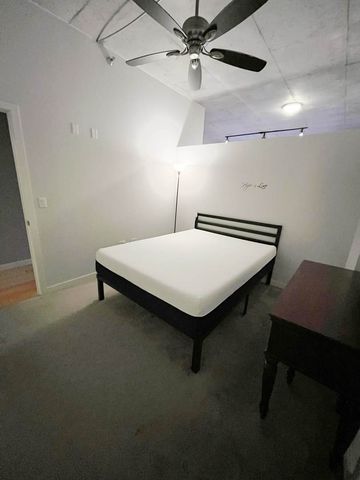 235 W Van Buren Street 2908, Chicago, IL 60607