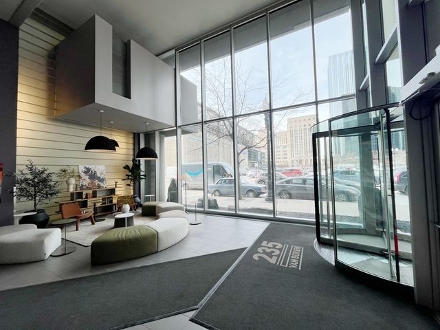235 W Van Buren Street 2908, Chicago, IL 60607