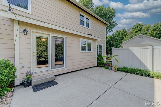 6 Misty Hollow Court, St Charles, MO 63303