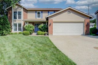 6 Misty Hollow Court, St Charles, MO 63303
