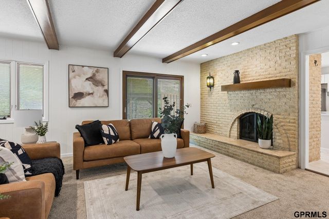 4952 Dumfries Circle, Bellevue, NE 68157