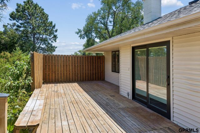 4952 Dumfries Circle, Bellevue, NE 68157