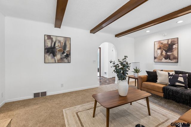 4952 Dumfries Circle, Bellevue, NE 68157