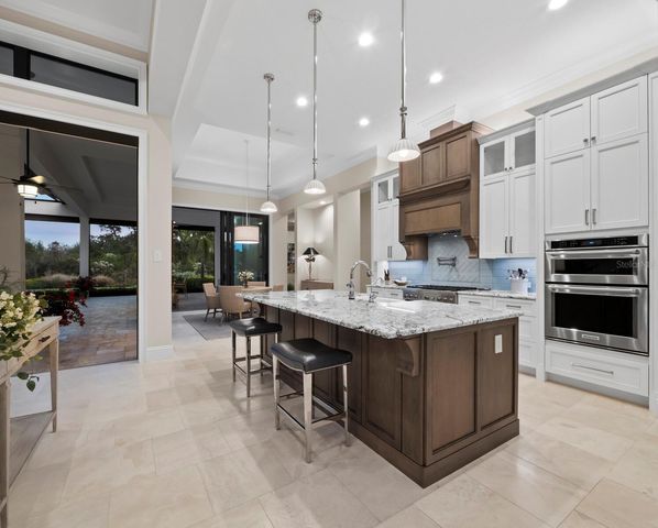 3525 FOUNDERS CLUB DRIVE, Sarasota, FL 34240