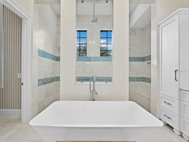 3525 FOUNDERS CLUB DRIVE, Sarasota, FL 34240